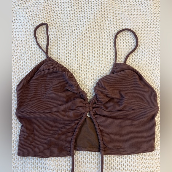 Superdown Brown Ribbed Drawstring Crop Top - Picture 2 of 3